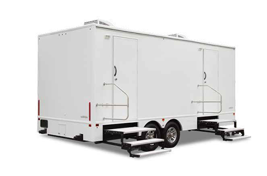 Luxury 20ft8 stall trailer