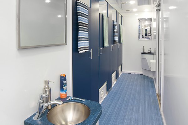 28-foot 8-Station Shower/Restroom Combo Interior